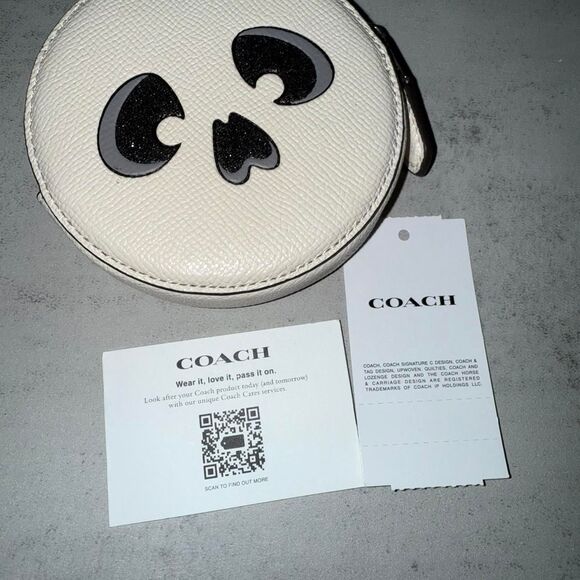 Coach Halloween Graphic Ghost Coin Case - Picture 4 of 6